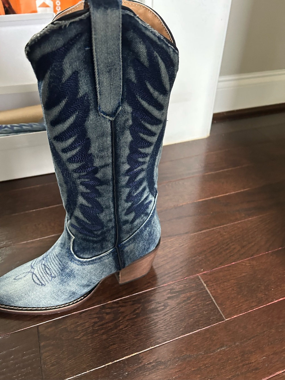 Steve Madden Denim Blue Western Knee-High Boot NEW in box - Picture 9 of 11